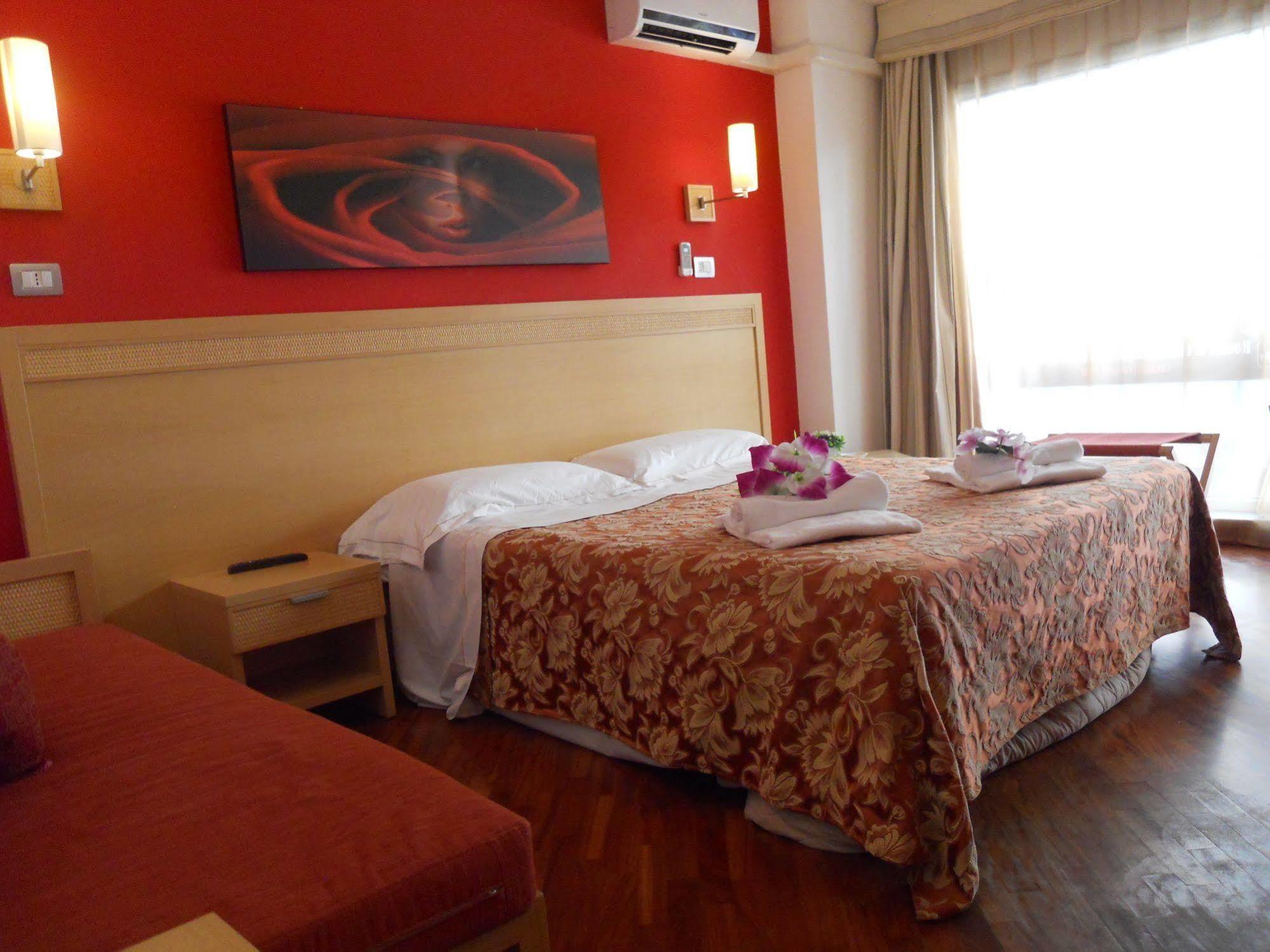 Catania Crossing B&B - Rooms & Comforts Catânia Exterior foto